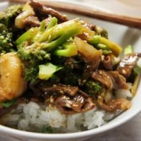 China Wok USA Lunch Special Beef or Shrimp with Broccoli menu