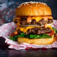 The Burgers & Sandwiches Cheeseburger menu