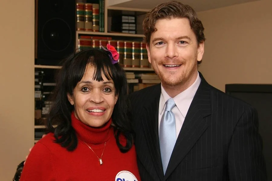 is dorothy bowles ford married?