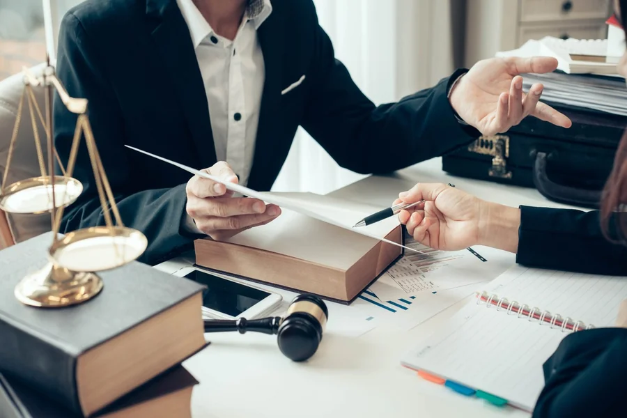 Defense Lawyer